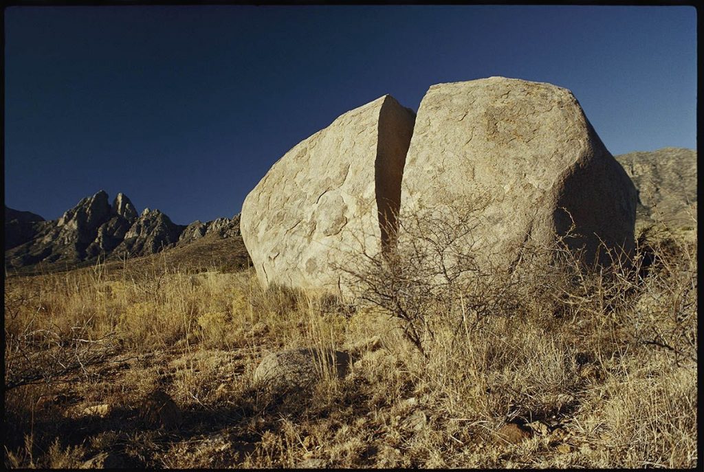 What is physical weathering of rocks